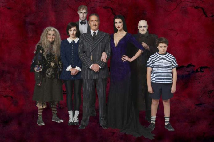 Addams Family Costumes for Spooky Occasions